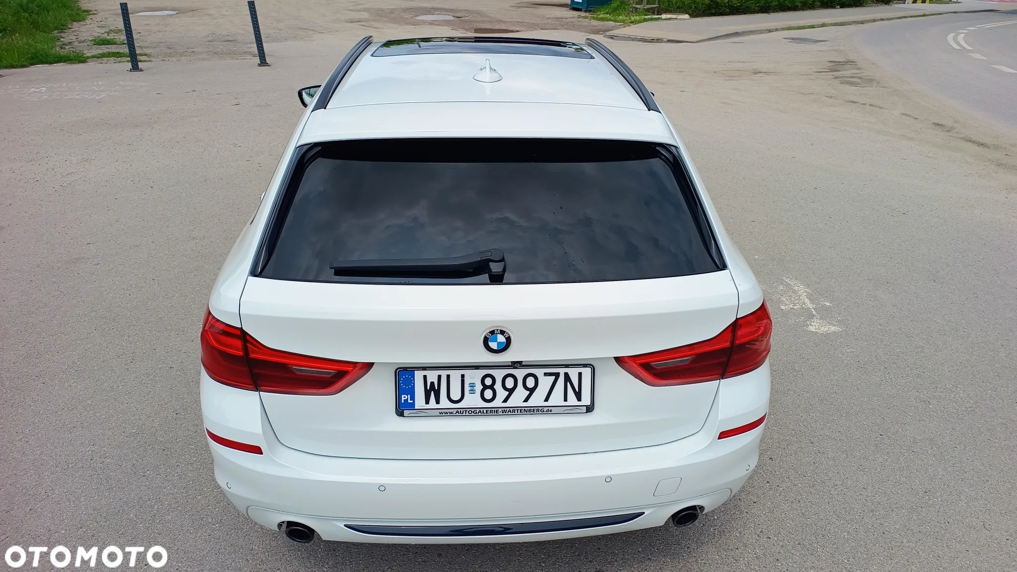 BMW Seria 5 520d Sport Line - 35