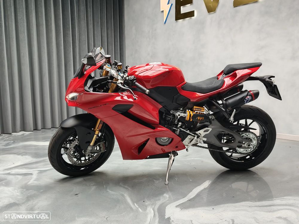 Ducati Panigale V2 S - 4