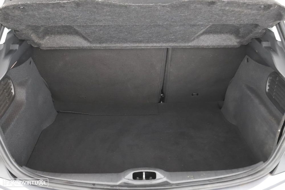 Peugeot 208 1.5 BlueHDi Signature - 16