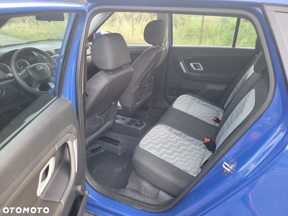 Skoda Fabia 1.4 16V STYLE Edition - 11