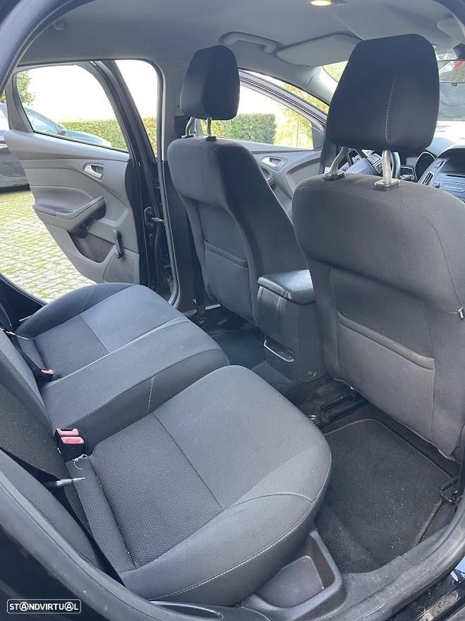 Ford Focus 1.5 TDCi ST-Line - 16