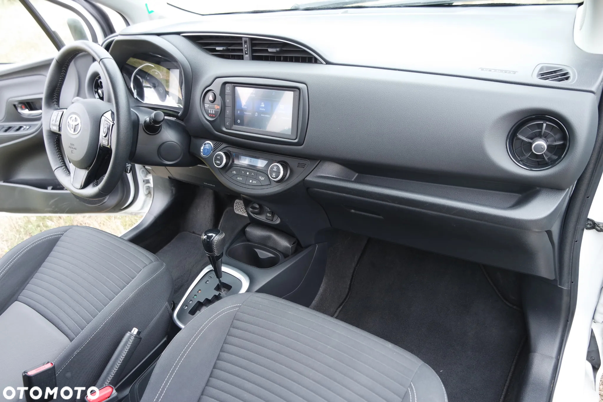 Toyota Yaris - 19