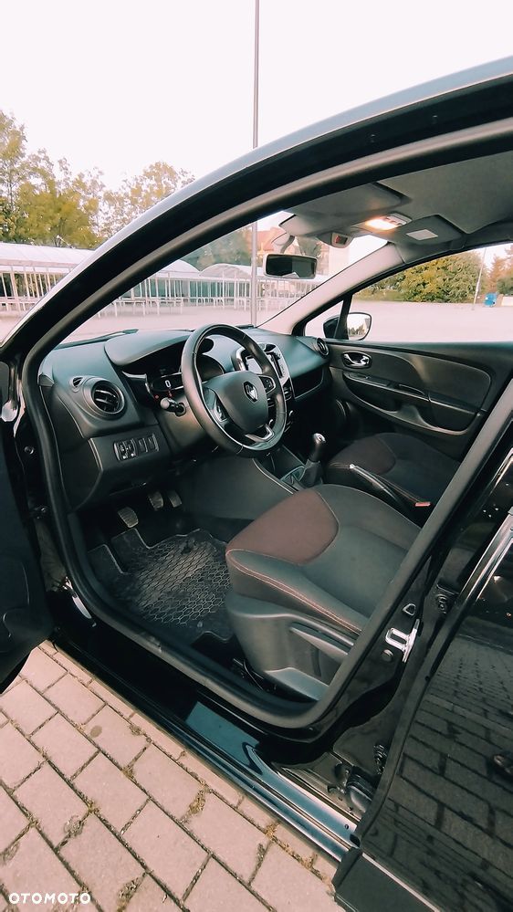 Renault Clio - 7