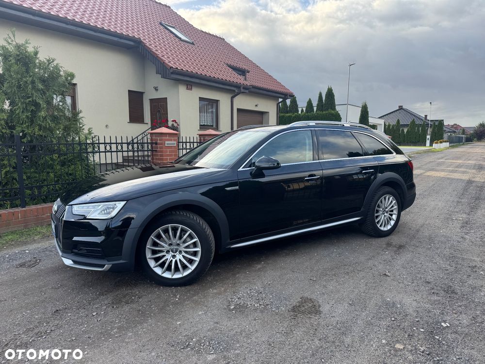 Audi A4 Allroad - 11