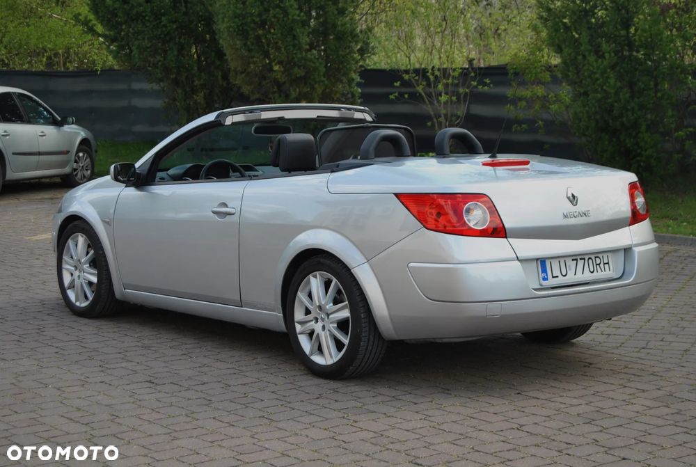 Renault Megane 2.0 Turbo Privilege - 4