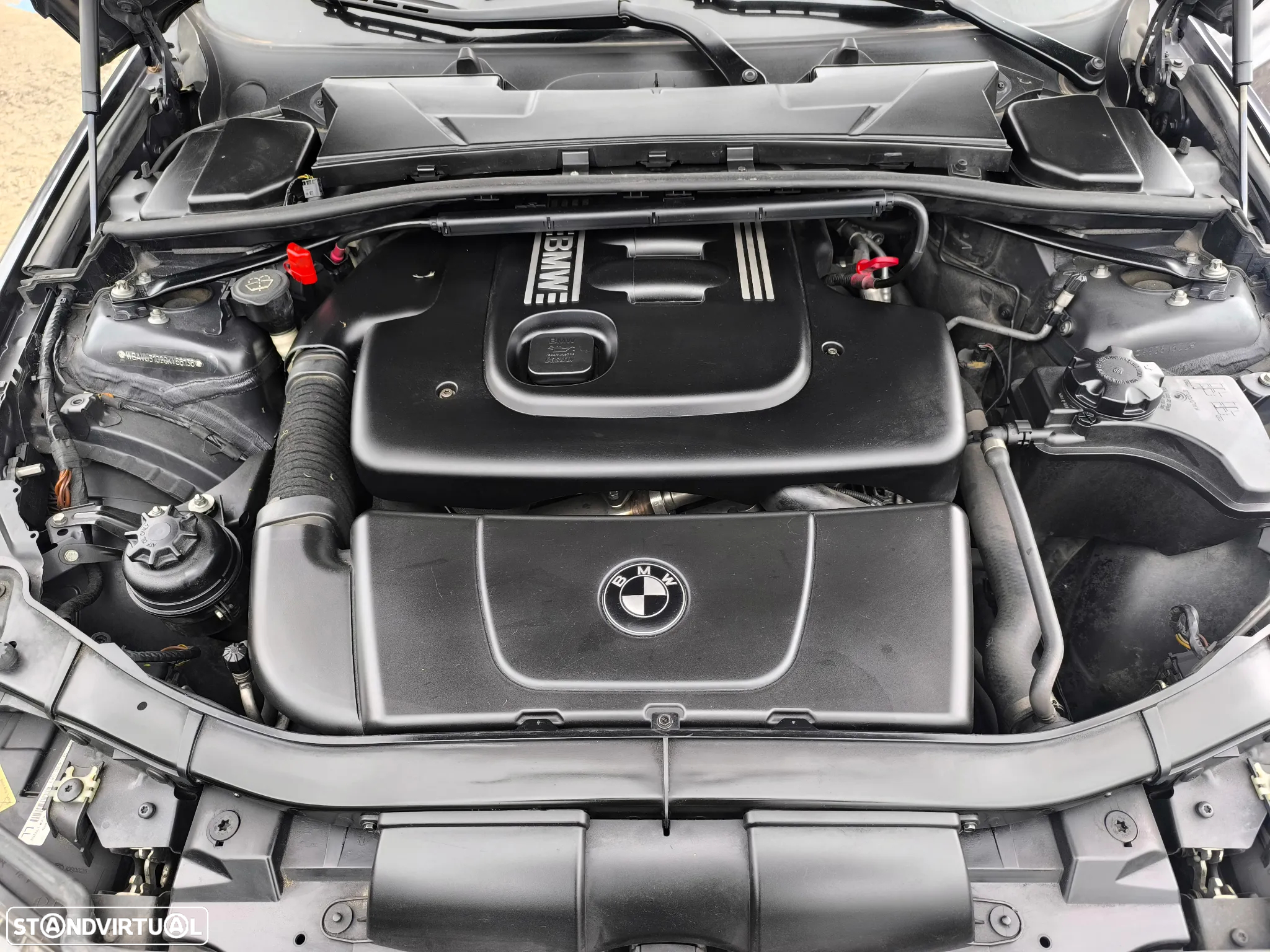 BMW 320 d Touring - 35