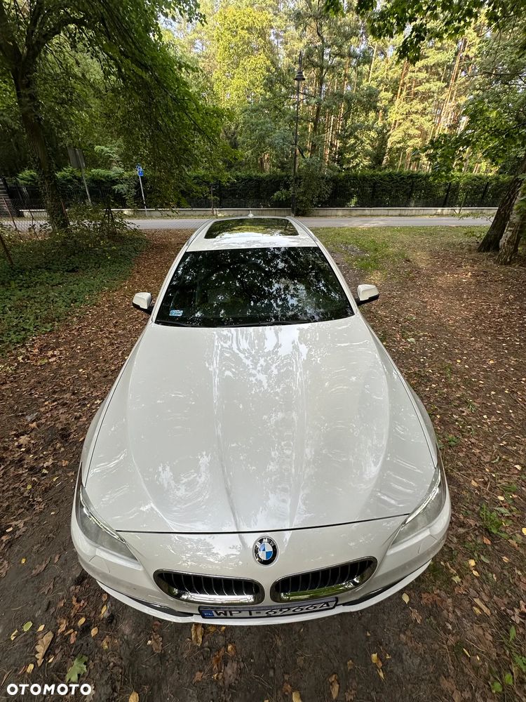 BMW Seria 5 525d Touring Luxury Line - 8