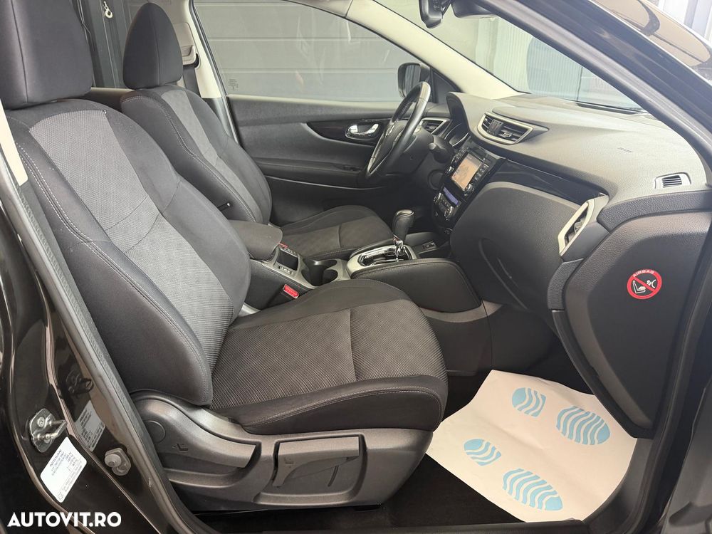 Nissan Qashqai 1.6 DCI Xtronic N-Connecta - 12
