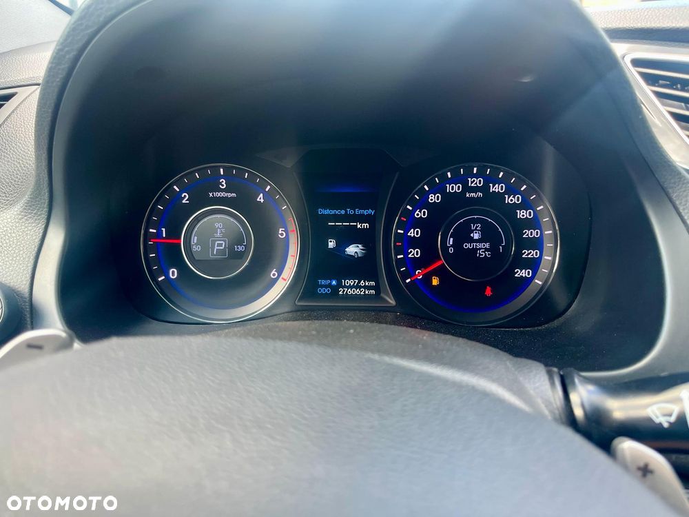Hyundai i40 i40cw 1.7 CRDi Automatik Fifa World Cup Edition Gold - 9