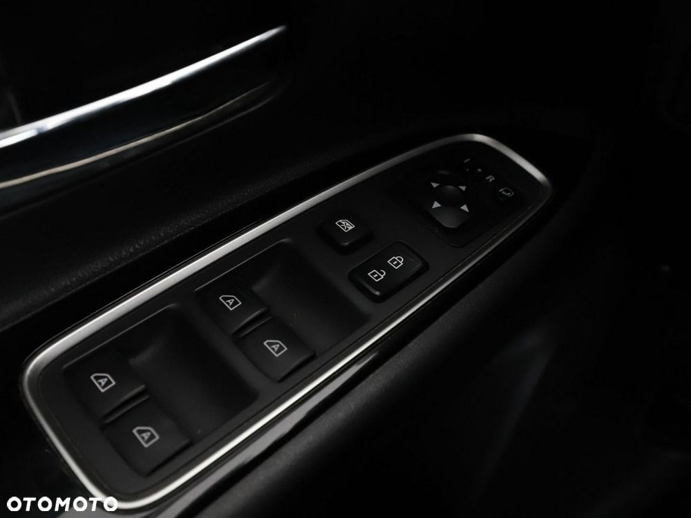 Mitsubishi Outlander 2.4 4WD Top - 34