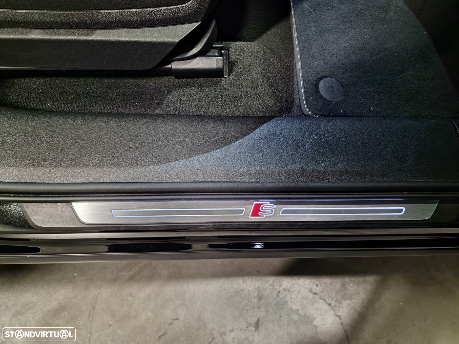 Audi e-tron 55 quattro S line - 28