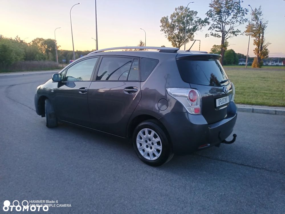 Toyota Verso 2.0 D-4D Edition - 5