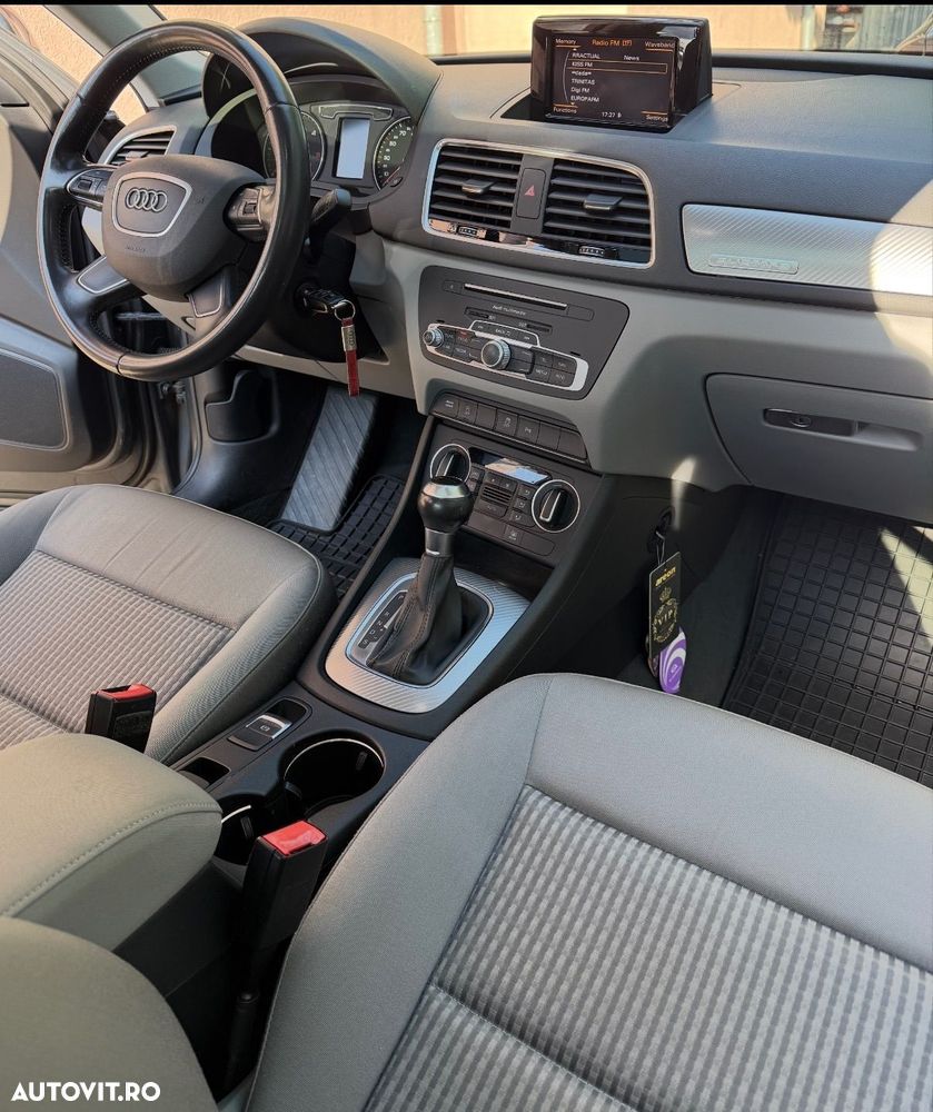 Audi Q3 2.0 TDI Quattro Stronic Sport - 9