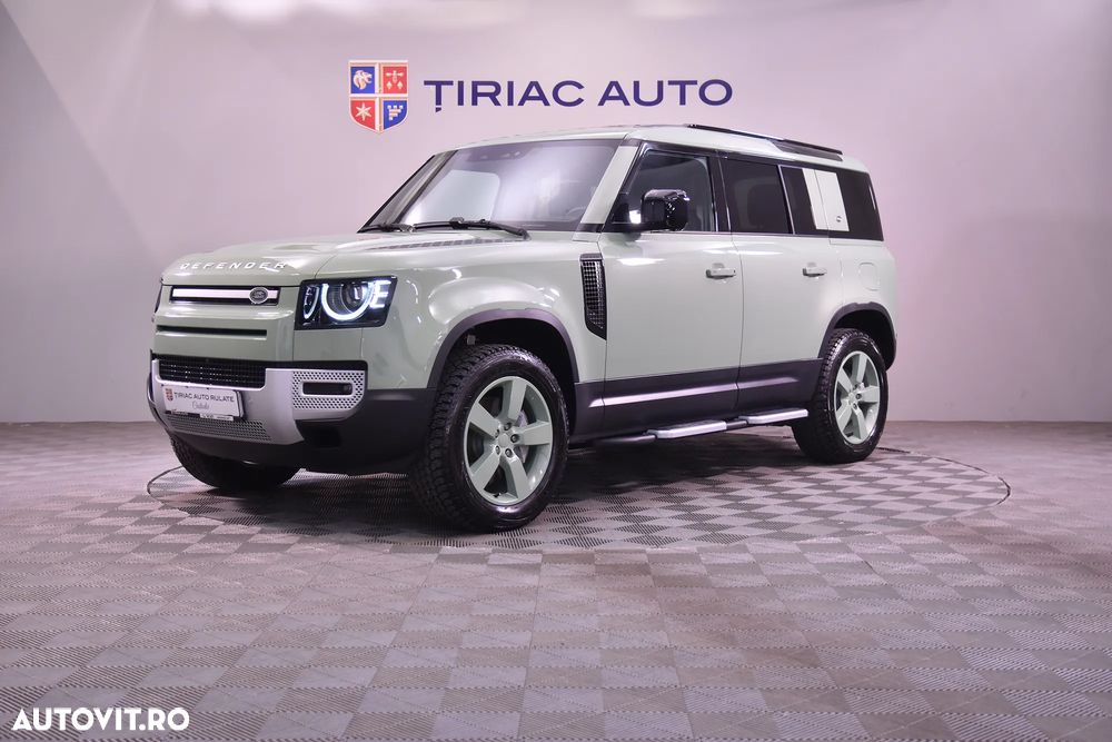 Land Rover Defender - 1