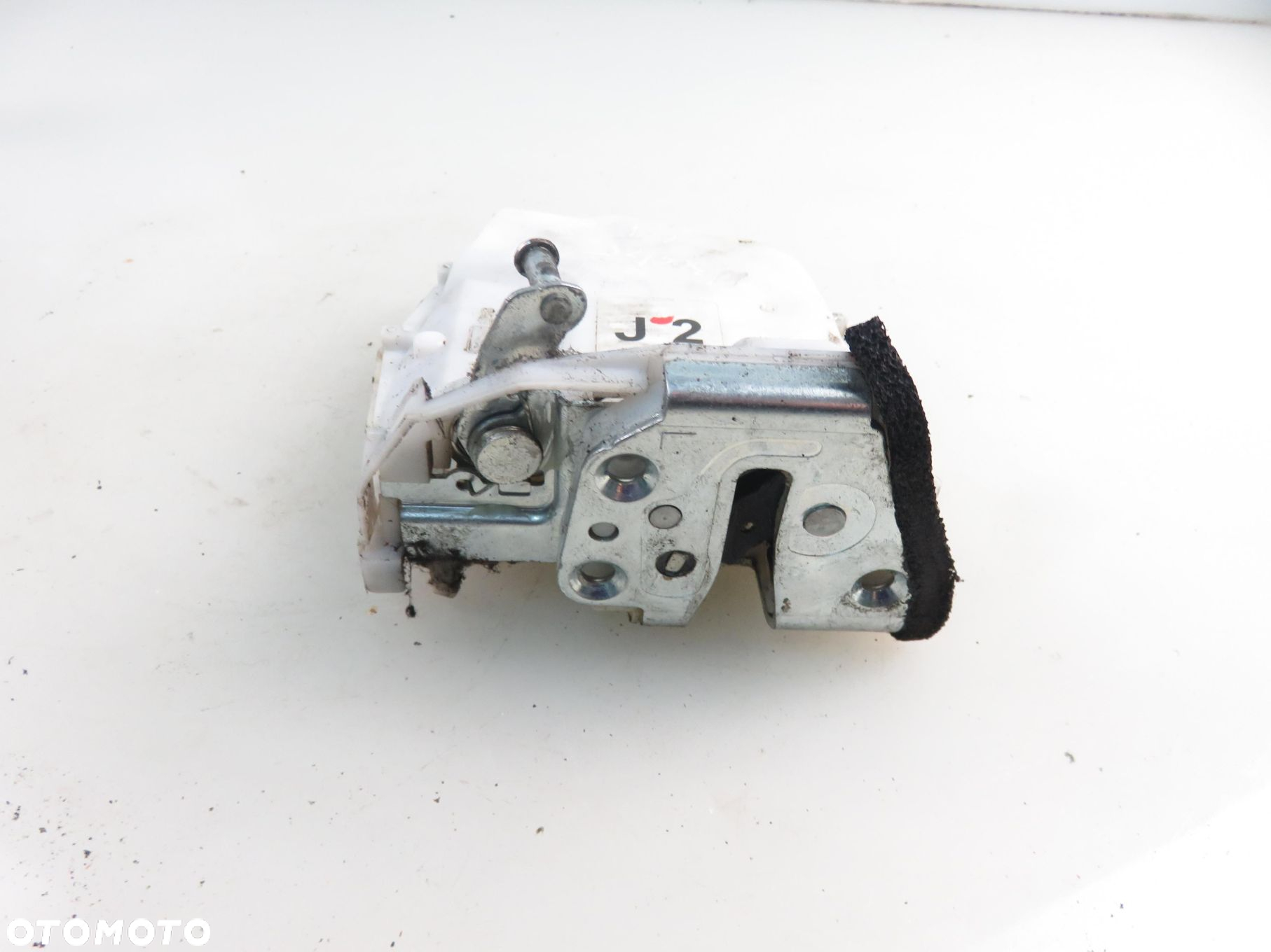 ZAMEK LEWY TYLNY SUZUKI SWIFT MK6 2 PIN - 2