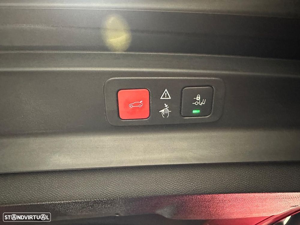 Peugeot 5008 1.5 BlueHDi Allure EAT8 - 48