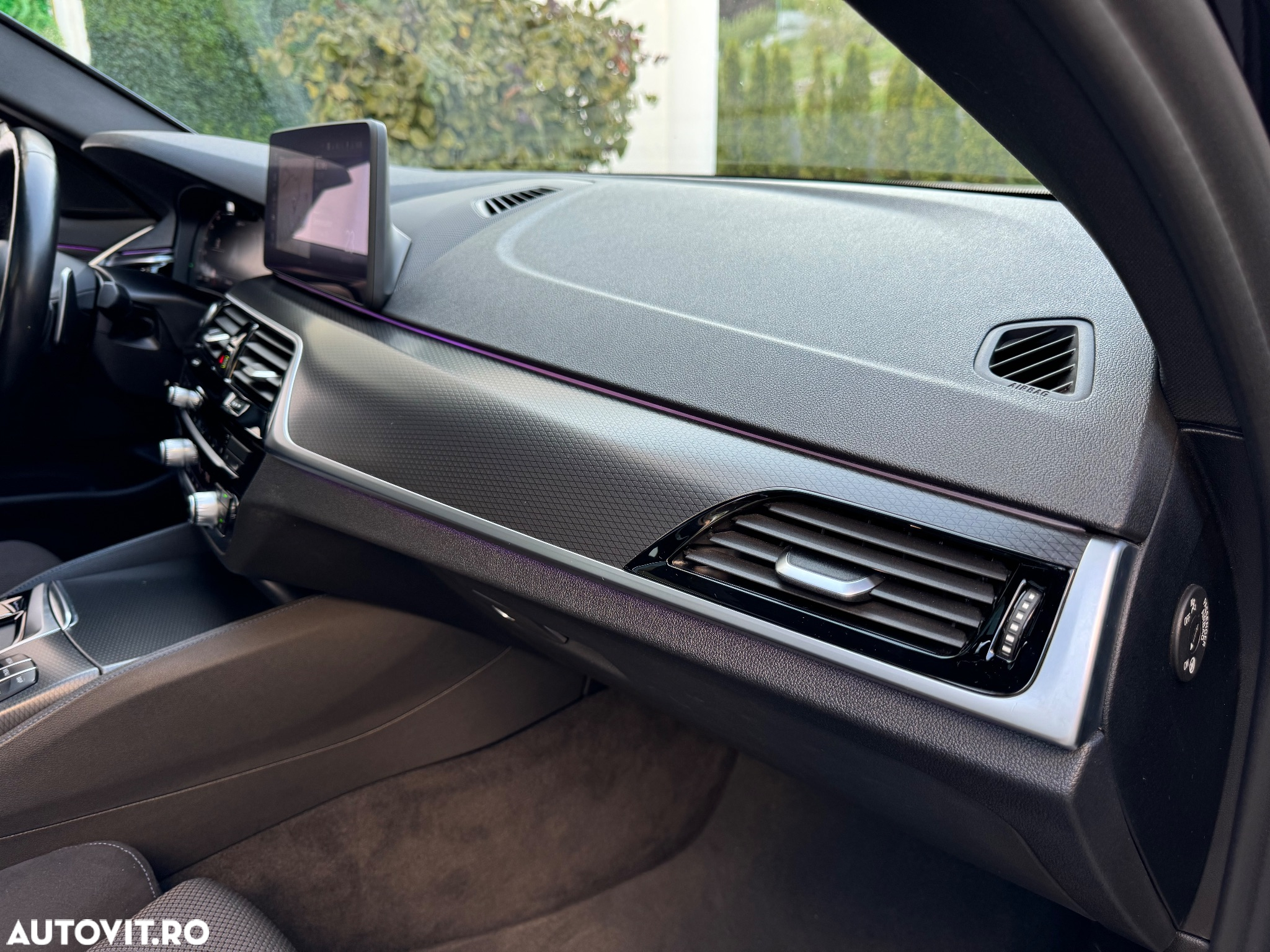 BMW Seria 5 530e Aut. - 18