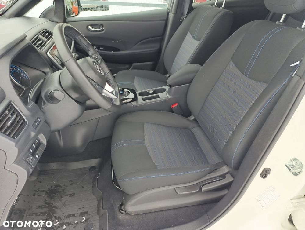 Nissan Leaf 40kWh N-Connecta - 8