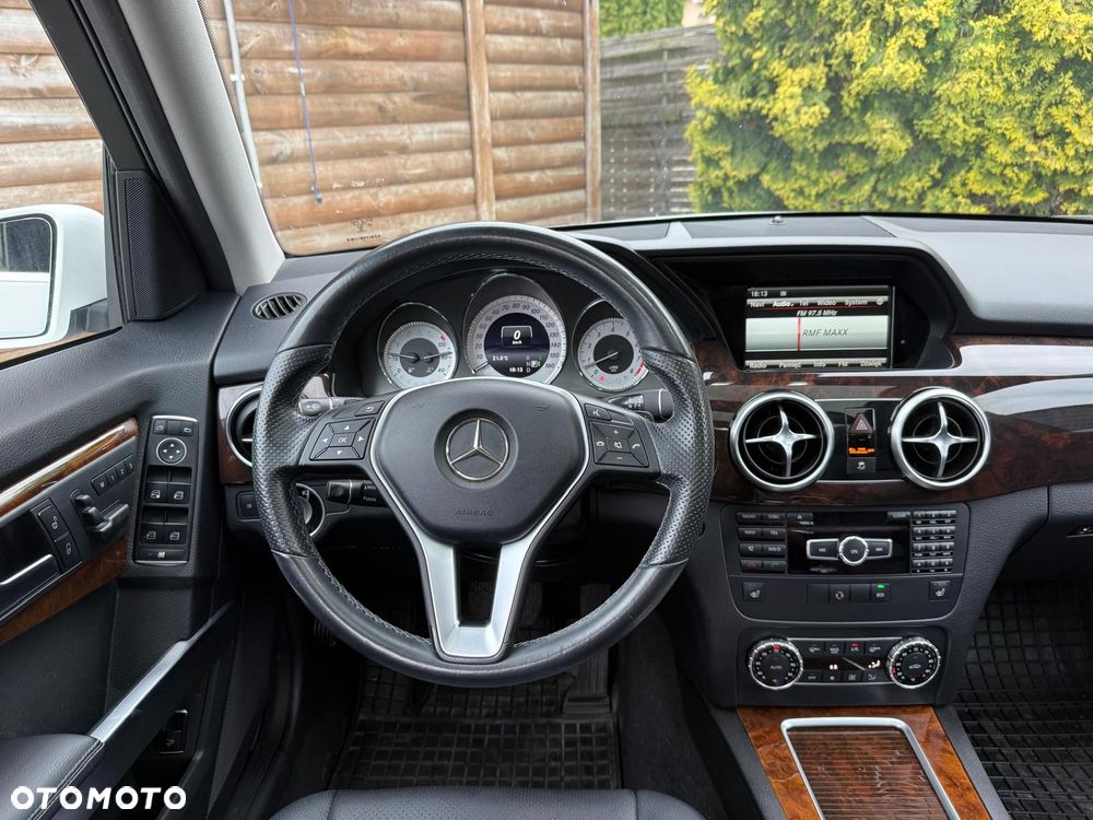 Mercedes-Benz GLK - 10
