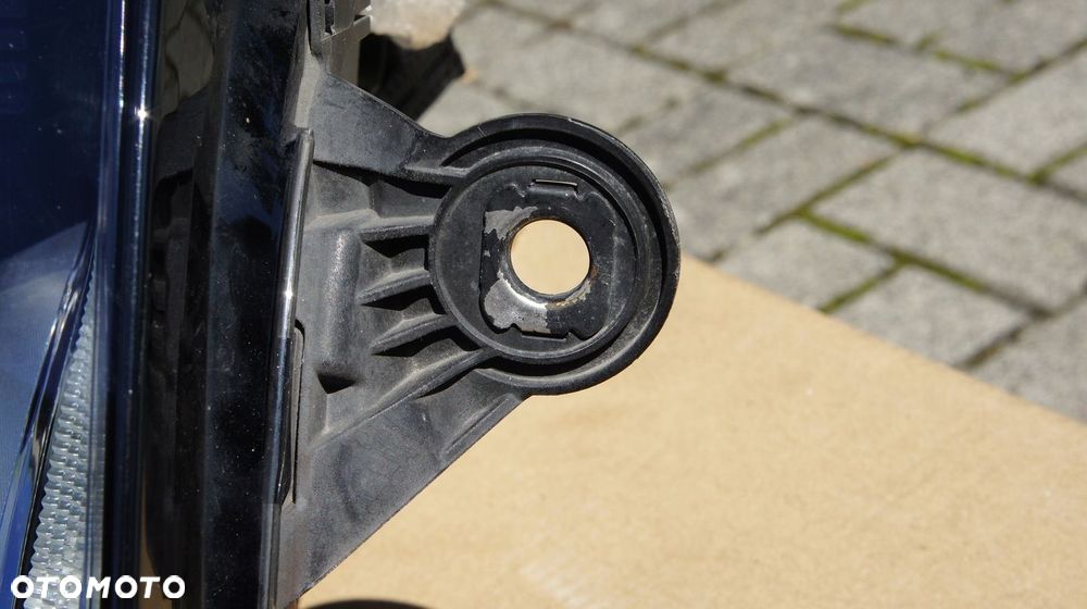 PRZEDNIA PRAWA LAMPA VW T6 7E1 FULL LED - 4