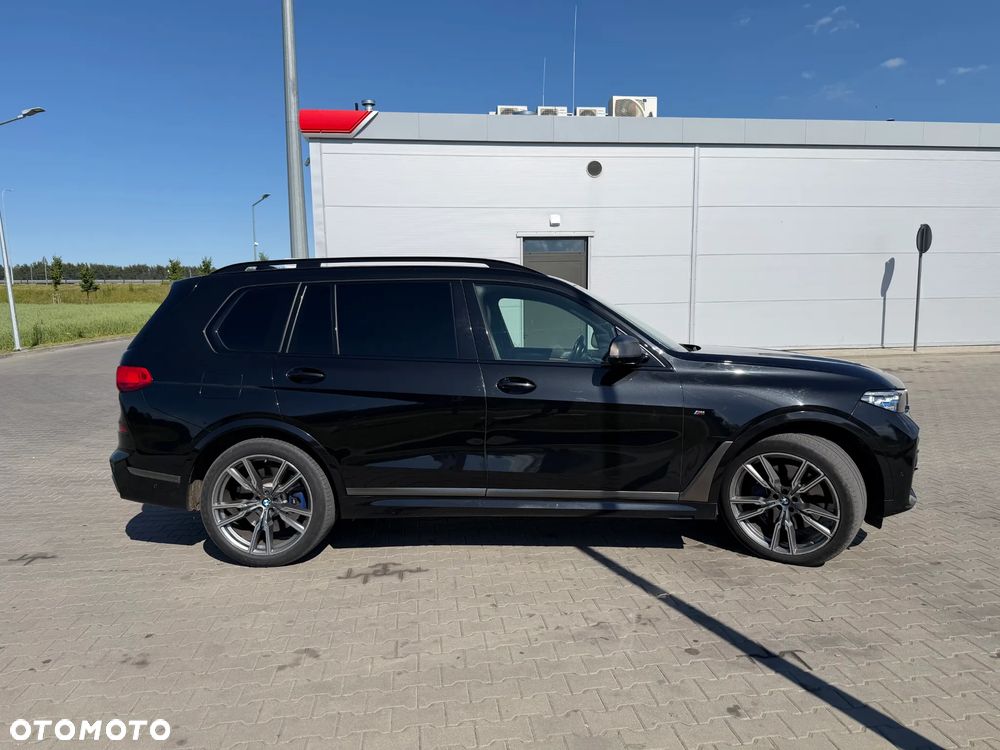 BMW X7 M50i sport - 20