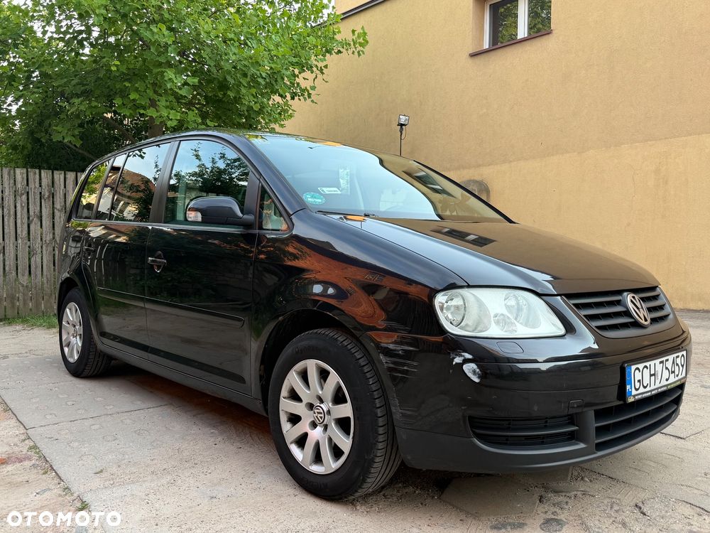 Volkswagen Touran 1.9 TDI Conceptline - 2