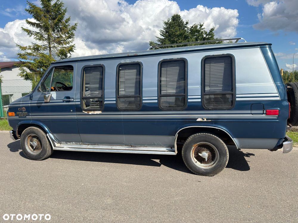 Chevrolet C-20 - 15