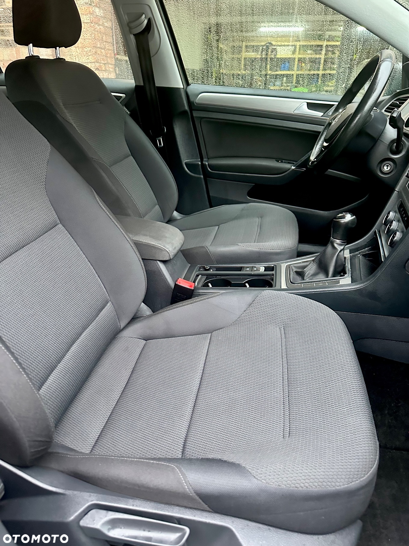 Volkswagen Golf VII 1.2 TSI BMT Start - 36