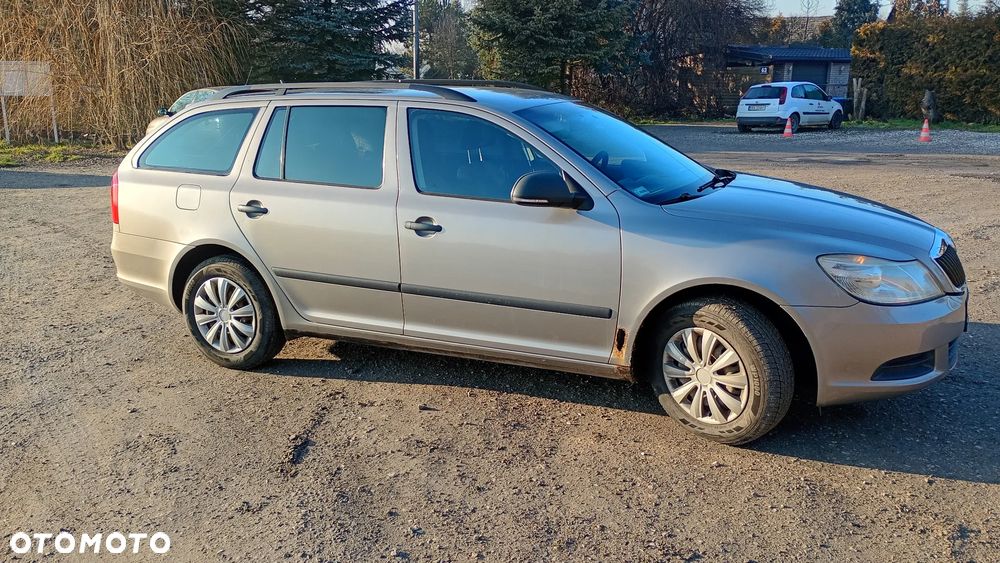Skoda Octavia - 3