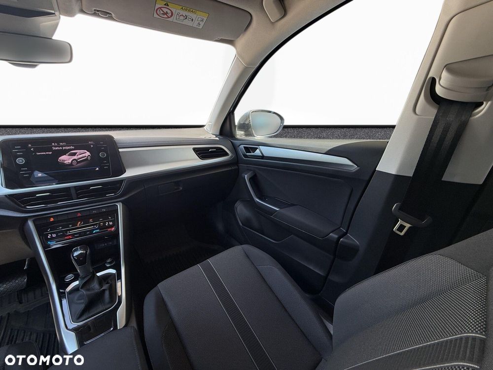 Volkswagen T-Roc - 28