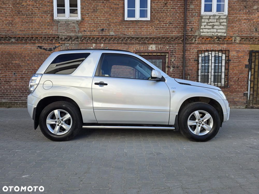 Suzuki Grand Vitara 1.6 De luxe - 5