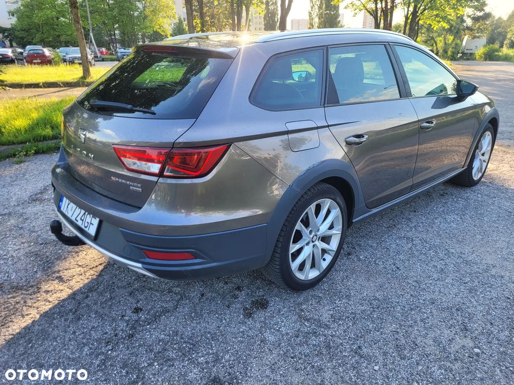 Seat Leon 2.0 TDI DPF Start&Stop DSG XCELLENCE - 12