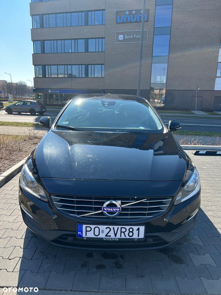 Volvo S60 D2 Drive-E Momentum - 10