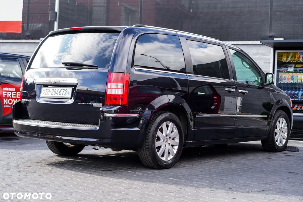 Chrysler Grand Voyager 2.8 CRD Automatik Limited - 38