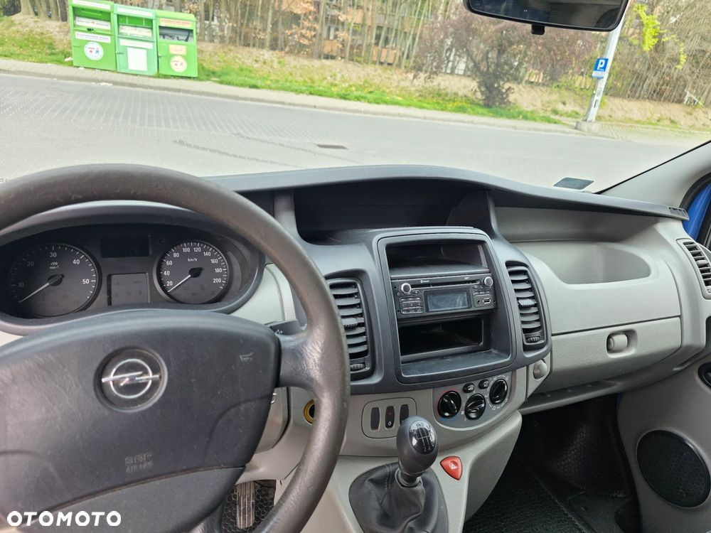 Opel VIVARO - 23