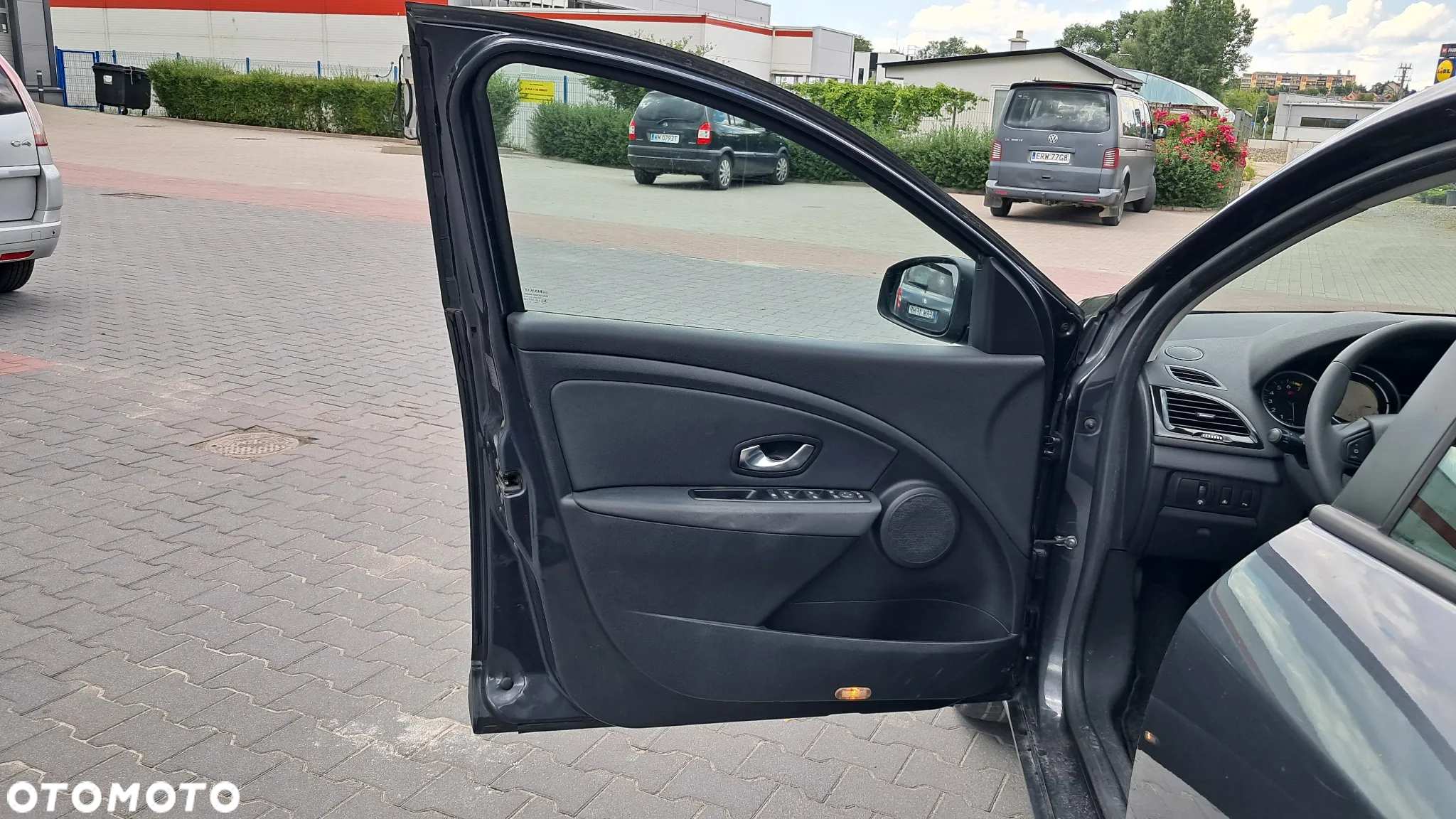 Renault Megane 1.6 16V Authentique - 10