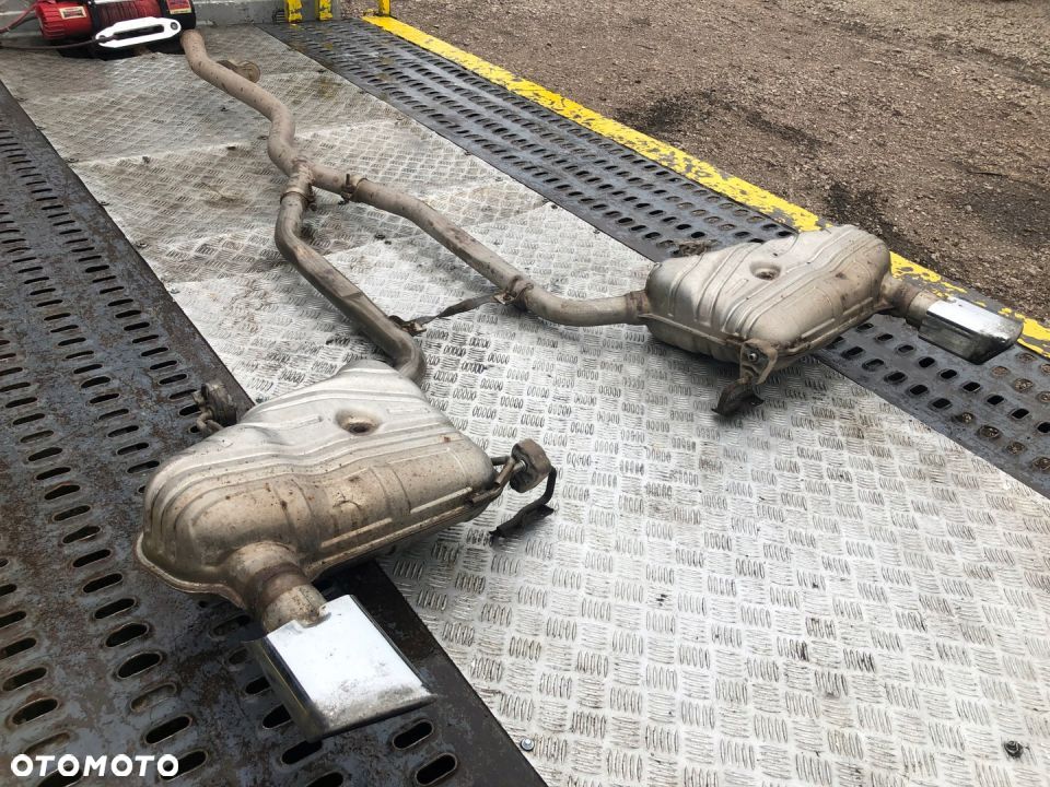 ML W164 tlumik wydech prawy lewy 3.0 CDI V6 KPL - 3