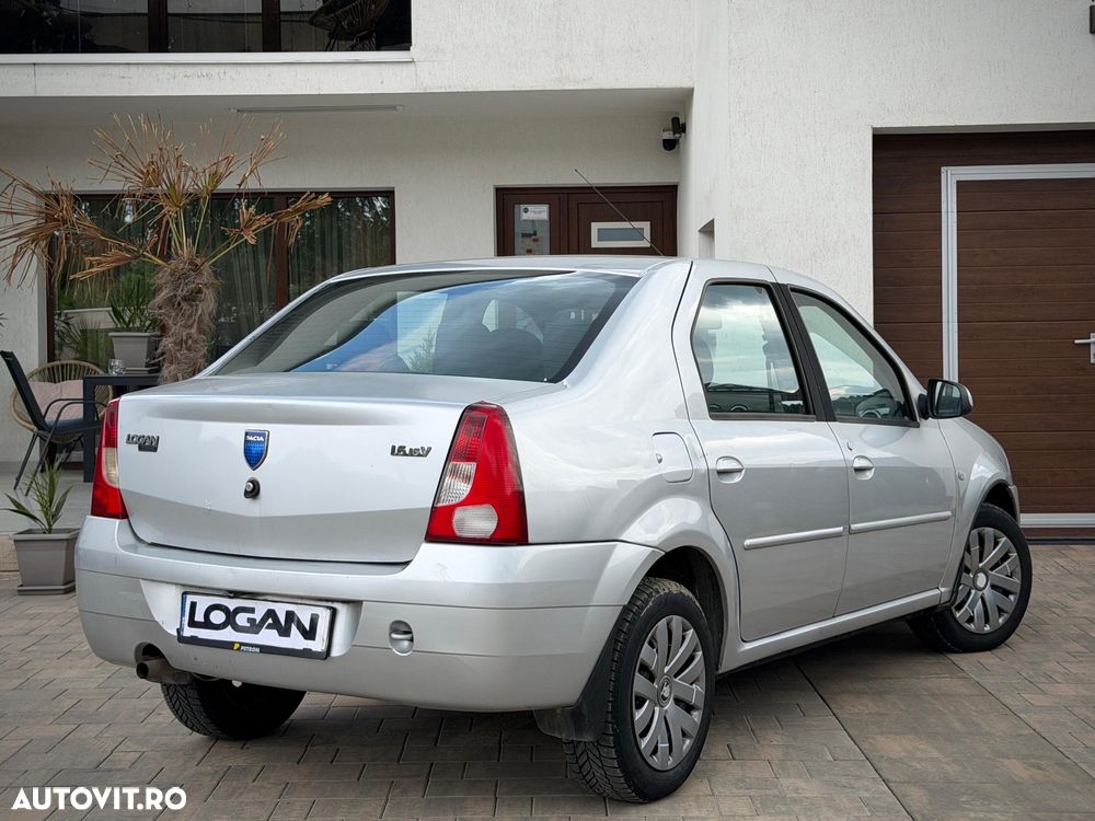 Dacia Logan 1.6 16V Laureate - 3