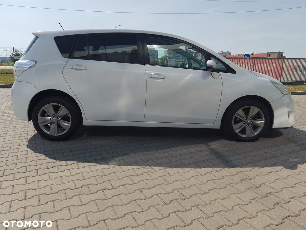 Toyota Verso 1.6 D-4D Active - 4
