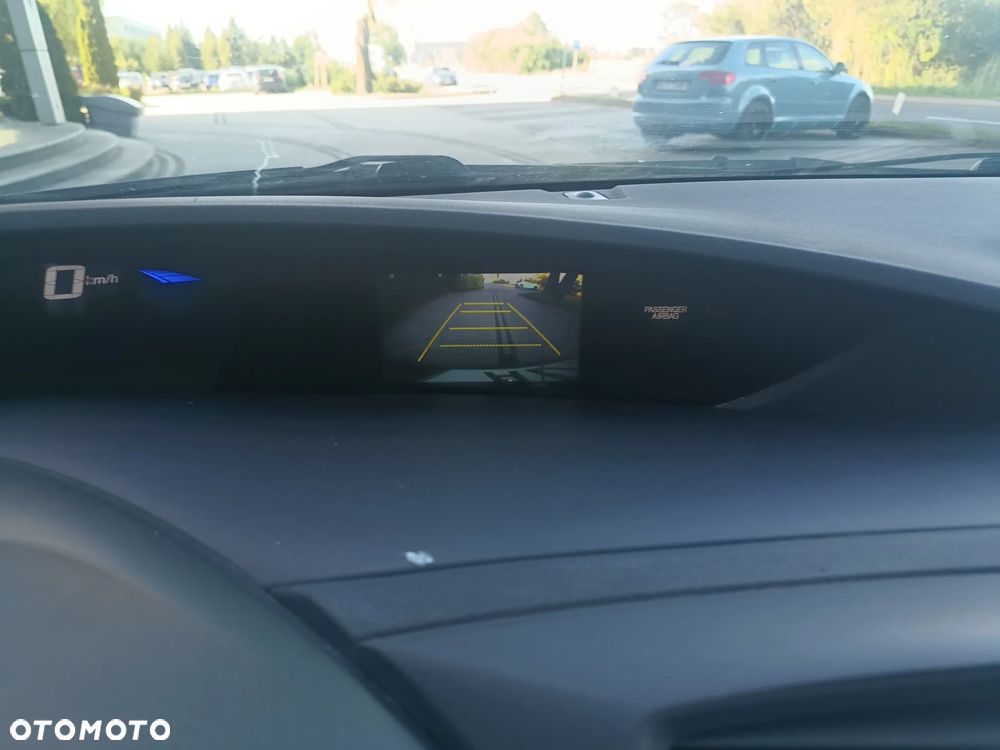 Honda Civic 1.8 i-VTEC Sport - 12