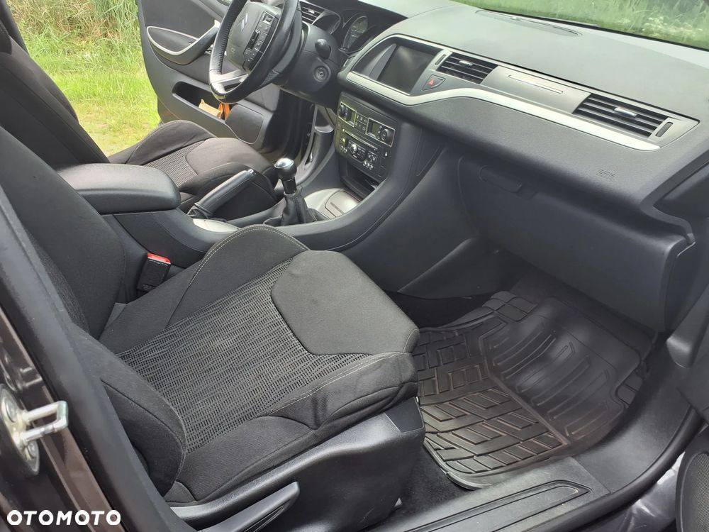 Citroën C5 1.6 HDi Attraction - 10