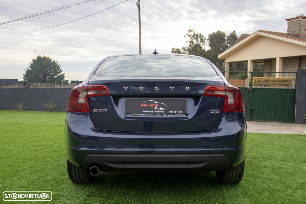Volvo S60 2.0 D3 Momentum Start/Stop - 6