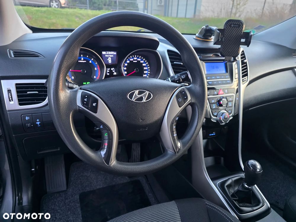 Hyundai i30 1.4 CRDi Comfort - 15