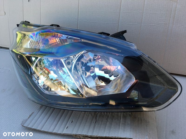 TRANSIT CUSTOM REFLEKTOR LAMPA PRAWA BK21-13W029