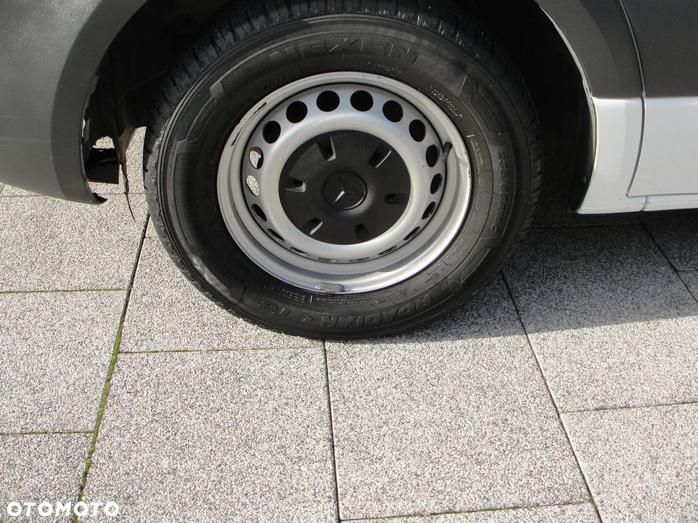 Mercedes-Benz Sprinter - 18