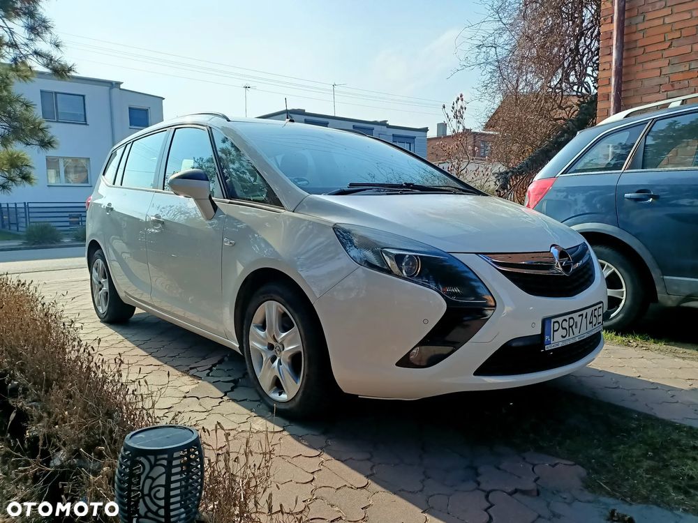 Opel Zafira Tourer 2.0 CDTI Active - 2