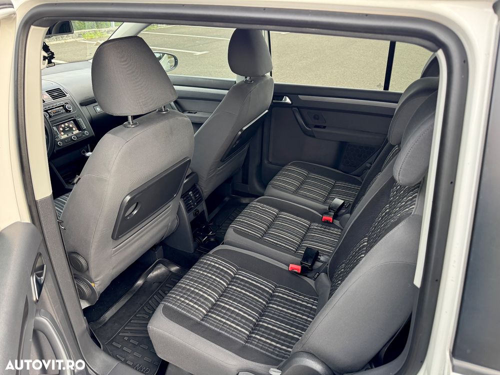 Volkswagen Touran Cross 1.6 TDI - 8