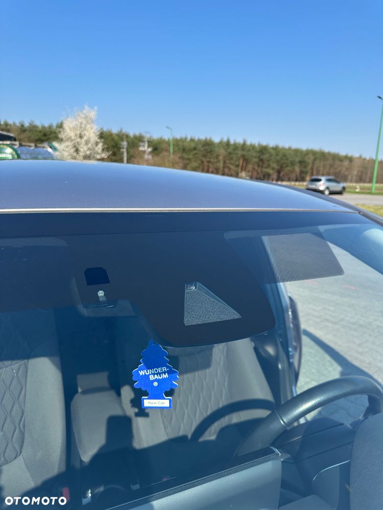 Toyota Corolla 1.8 Hybrid Comfort - 30