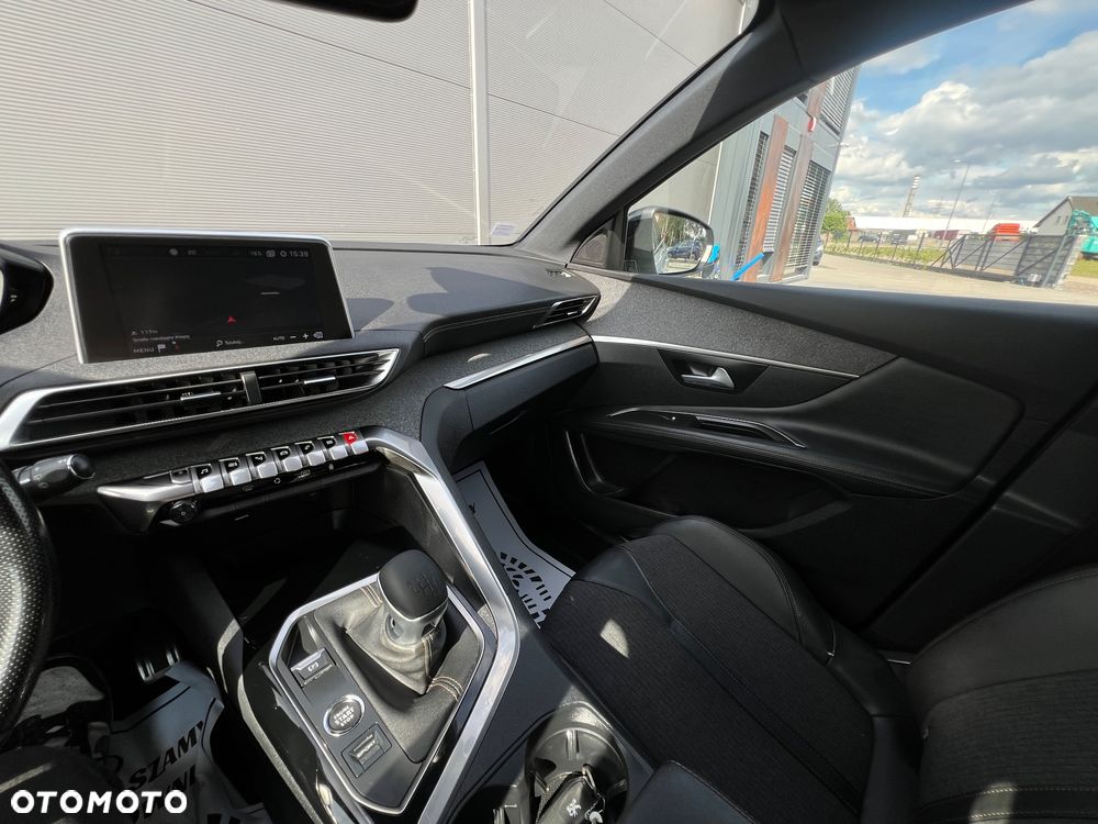 Peugeot 3008 1.5 BlueHDi GT S&S - 26