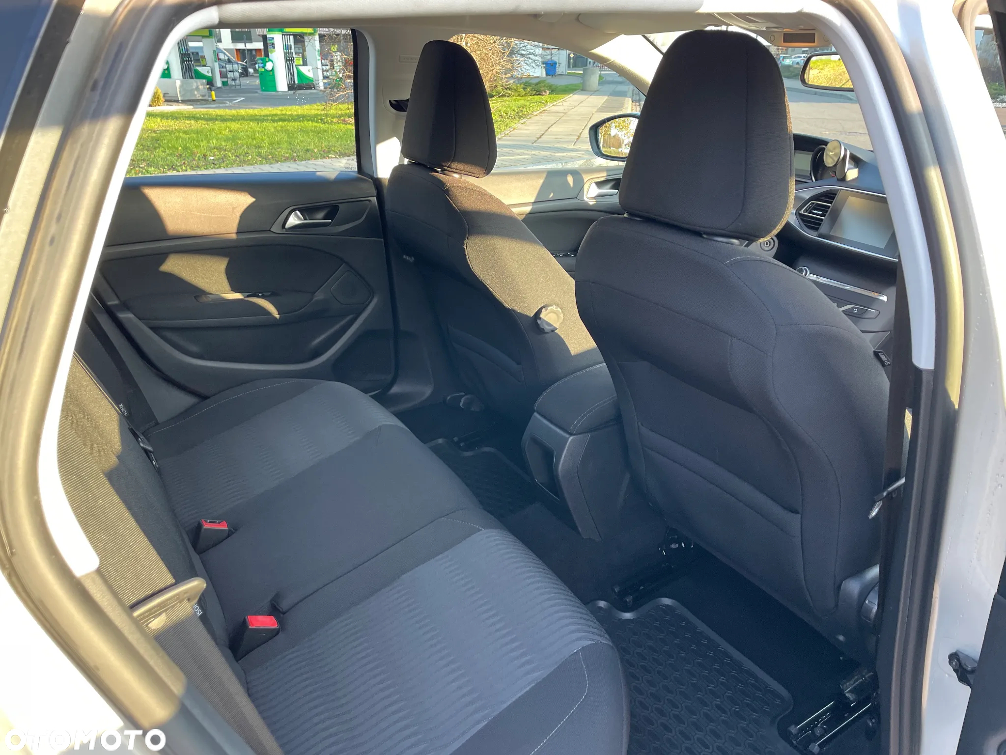 Peugeot 308 SW 1.6 HDi Active - 11